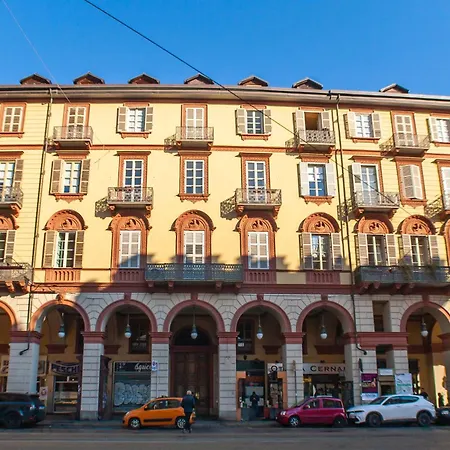 La Mansarda Di Via Cernaia Lägenhet Turin